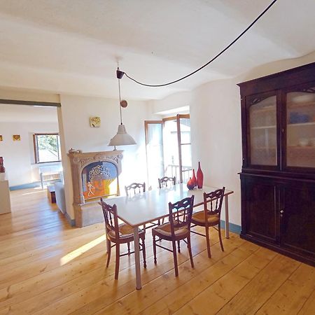 Appartamento Storico Con Giardino Soleggiato - B&B Via Rinaldi Arto Centonara Exterior foto