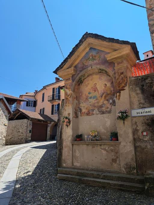 Appartamento Storico Con Giardino Soleggiato - B&B Via Rinaldi Arto Centonara Exterior foto
