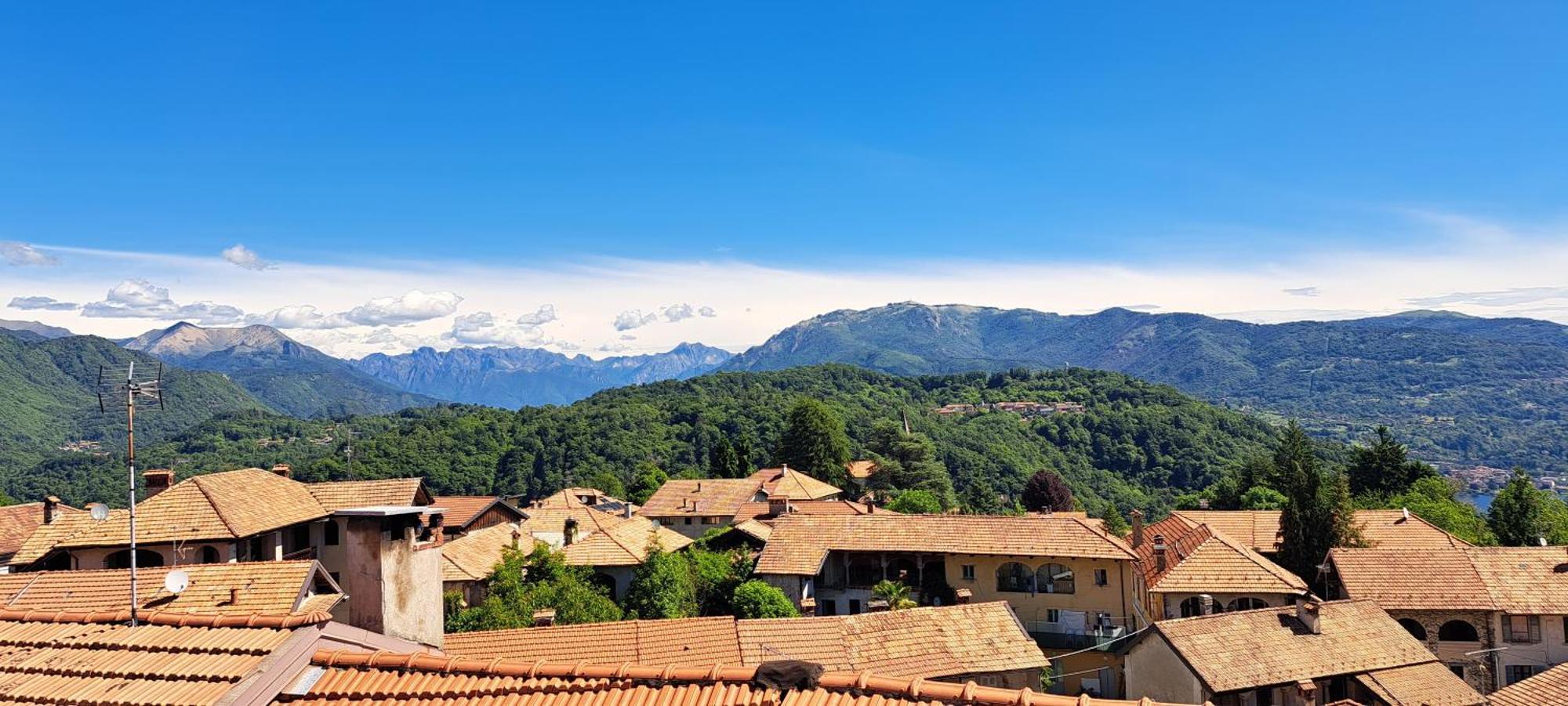Appartamento Storico Con Giardino Soleggiato - B&B Via Rinaldi Arto Centonara Exterior foto